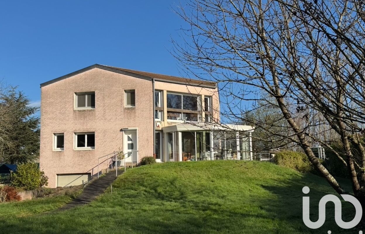 maison 7 pièces 130 m2 à vendre à Saint-Vallier (71230)