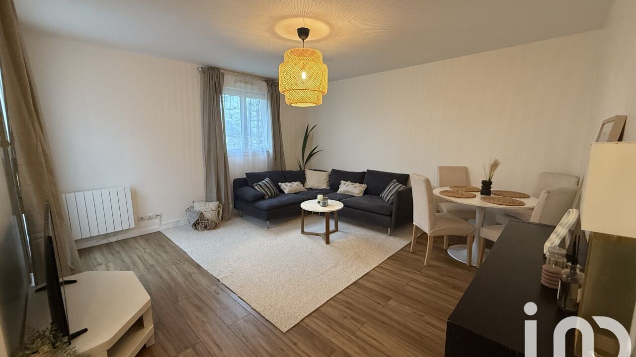 appartement 2 pièces 50 m2 à vendre à Moissy-Cramayel (77550)