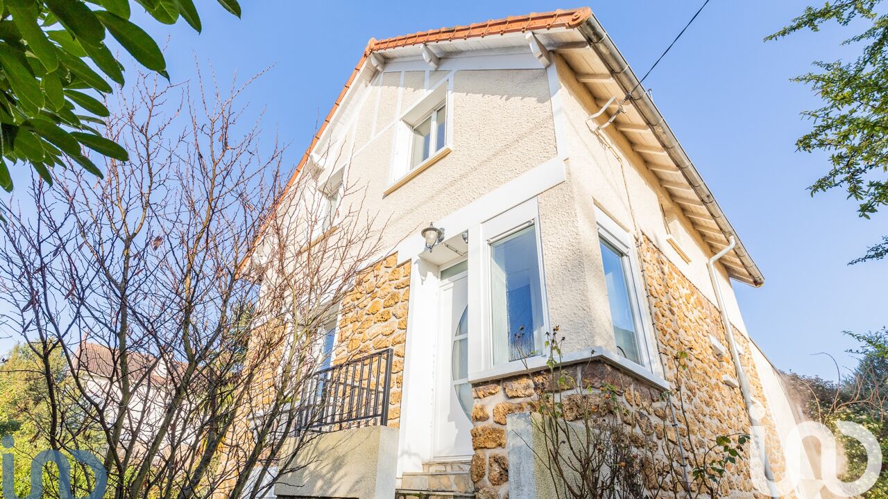 maison 5 pièces 111 m2 à vendre à Ris-Orangis (91130)