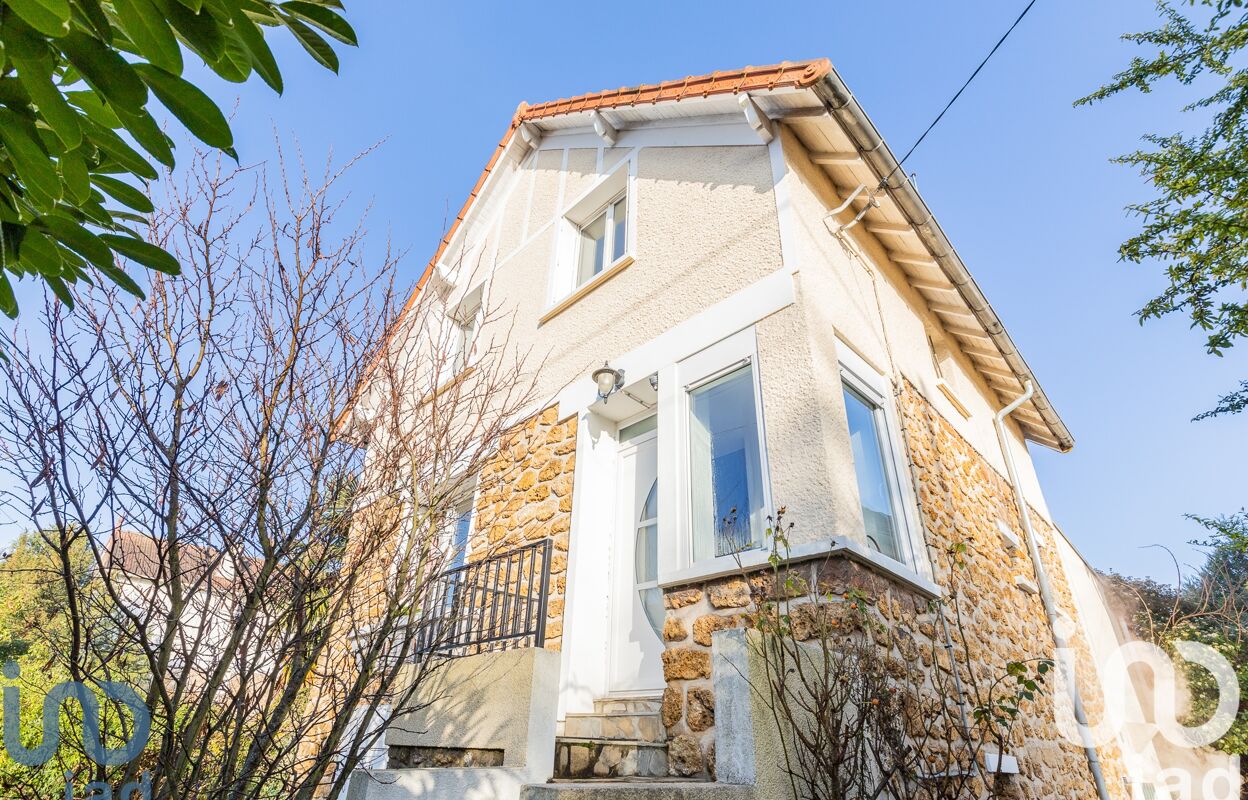 maison 5 pièces 111 m2 à vendre à Ris-Orangis (91130)