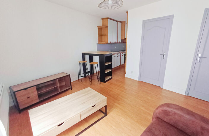 AUBENAS CENTRE - APPARTEMENT 2 PIECES 35M2 — photo 2