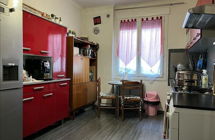 Vente immeuble   Decazeville (12300) — photo 2