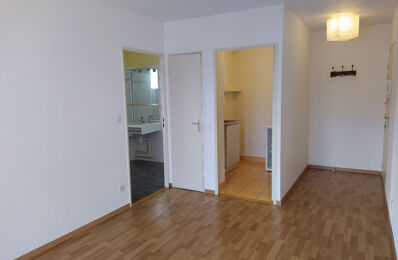 location appartement 560 € CC /mois à proximité de Blanzat (63112)