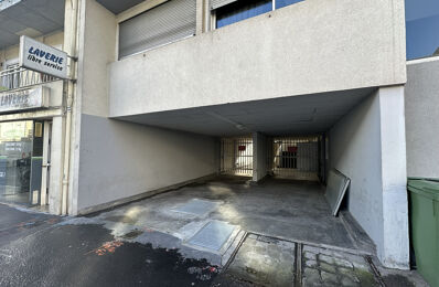 location garage 90 € CC /mois à proximité de Sallebœuf (33370)