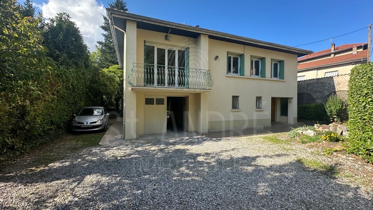 maison 5 pièces 102 m2 à vendre à Beaurepaire (38270)