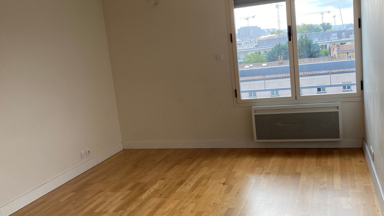 appartement 1 pièces 24 m2 à louer à Bordeaux (33000)