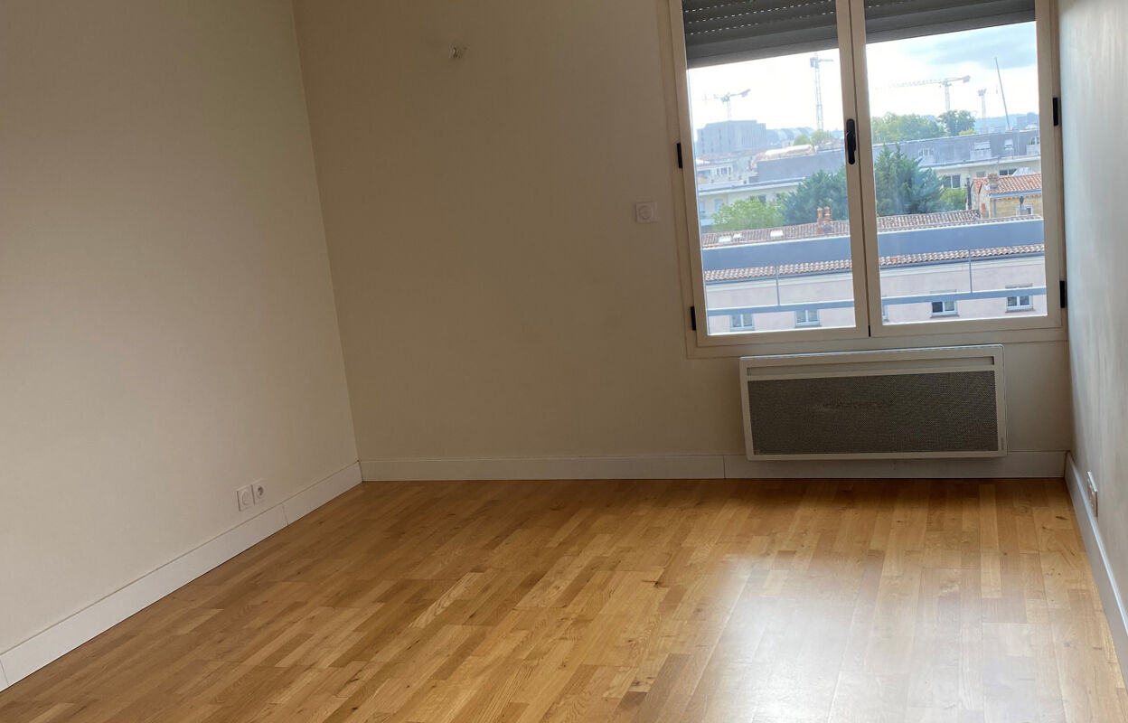 appartement 1 pièces 24 m2 à louer à Bordeaux (33000)