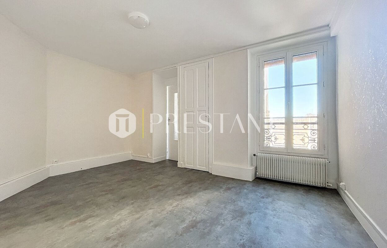 appartement 2 pièces 48 m2 à vendre à Versailles (78000)