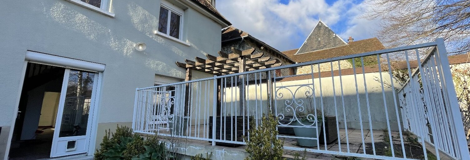 Maison 5 Pièces 137 m² à vendre à Bussière-Galant (87230)