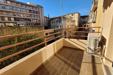 Appartement 1 pièces 700 €