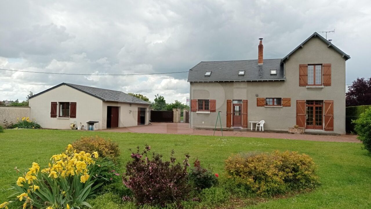 maison 6 pièces 140 m2 à vendre à Thouars (79100)