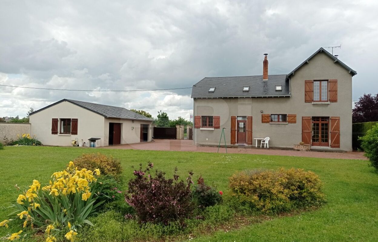 maison 6 pièces 140 m2 à vendre à Thouars (79100)