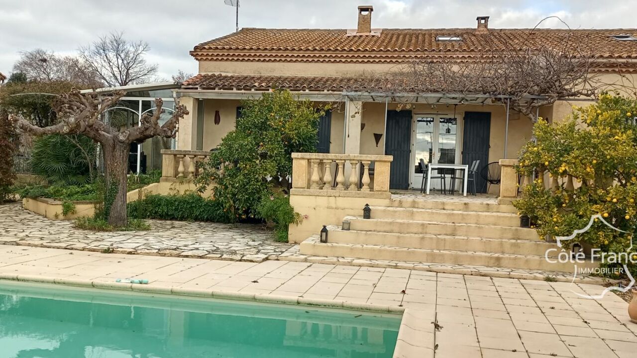 maison 8 pièces 225 m2 à vendre à Bezouce (30320)