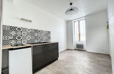 location appartement 319 € CC /mois à proximité de Désertines (03630)