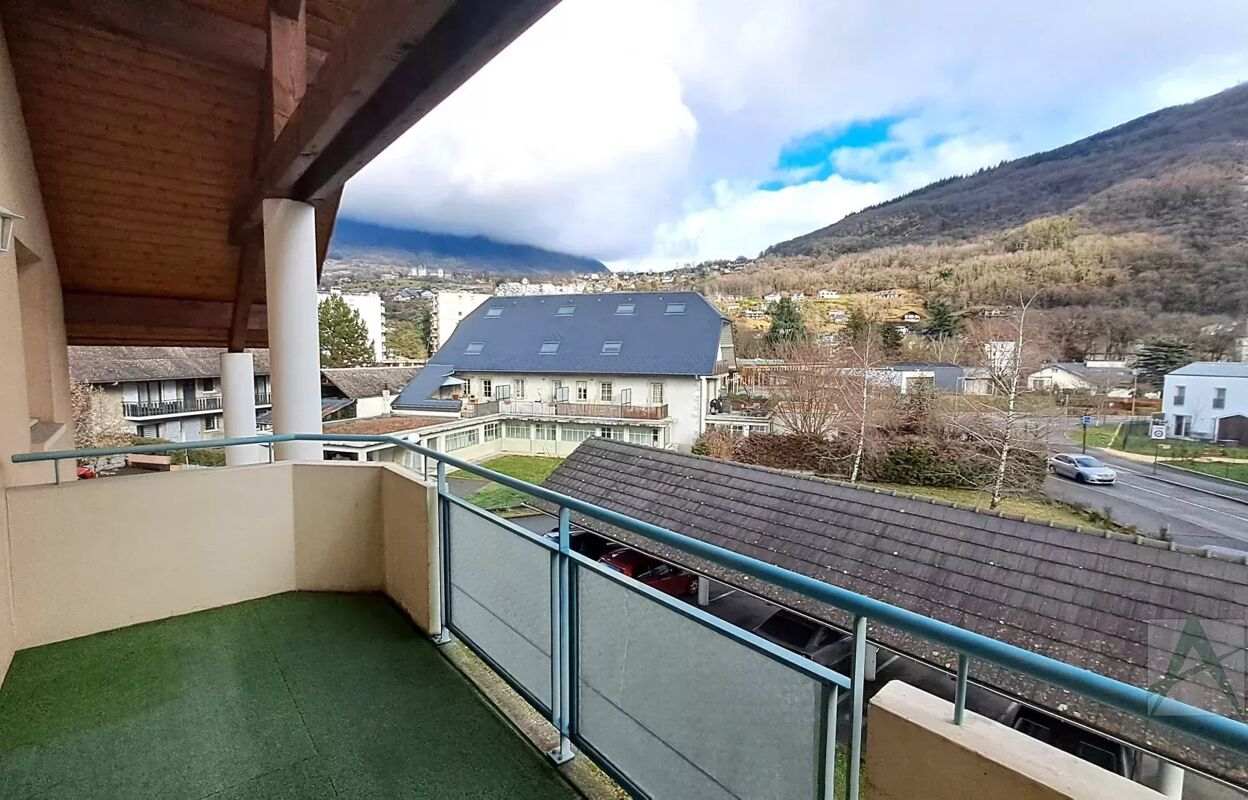 appartement 2 pièces 54 m2 à vendre à Barby (73230)