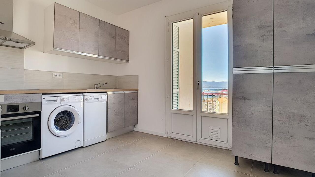 appartement 4 pièces 72 m2 à louer à Ajaccio (20000)