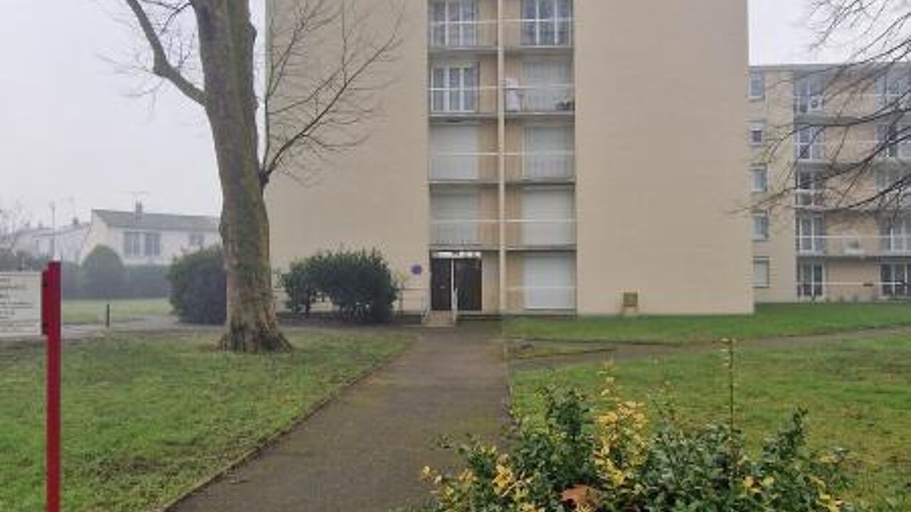 appartement 3 pièces 64 m2 à vendre à Fleury-les-Aubrais (45400)