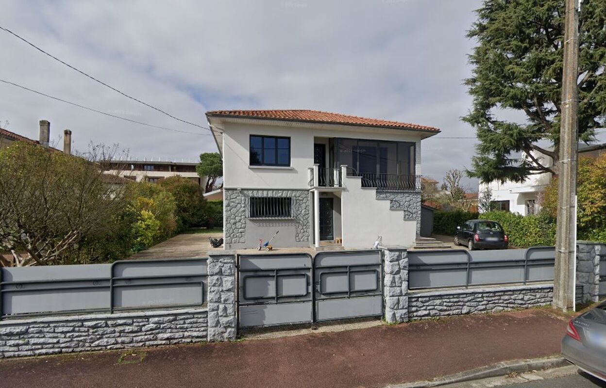 maison 5 pièces 181 m2 à louer à Gradignan (33170)