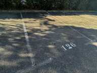 Toulouse - Trois Cocus Place de Parking — photo 2