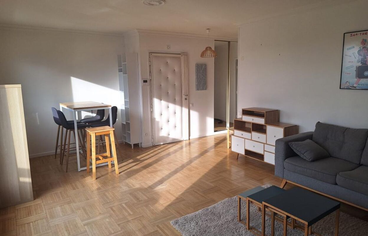 appartement 2 pièces 55 m2 à louer à Chelles (77500)