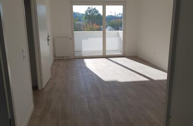 location appartement 1 060 € CC /mois à proximité de Paris 9 (75009)