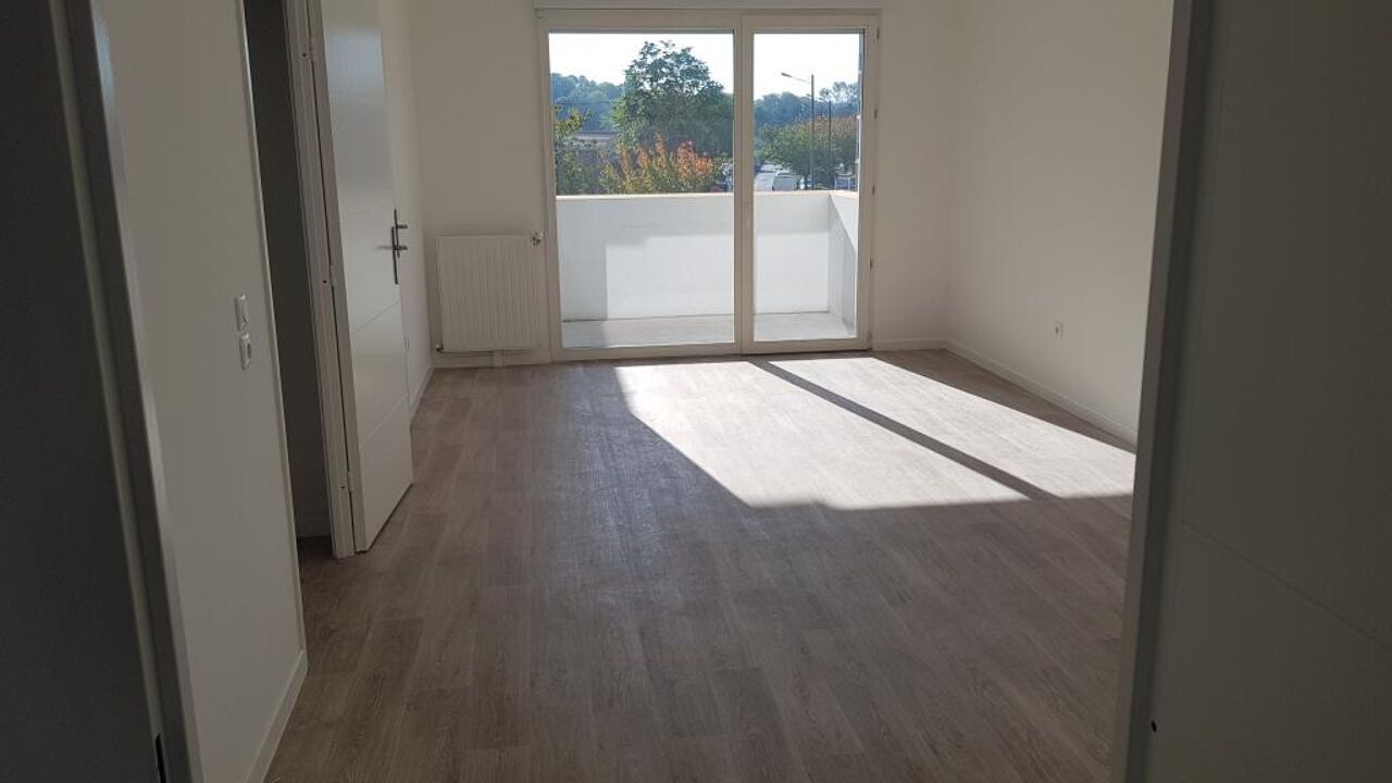 appartement 3 pièces 62 m2 à louer à Stains (93240)