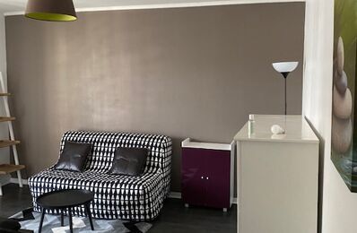 location appartement 750 € CC /mois à proximité de Paris 19 (75019)