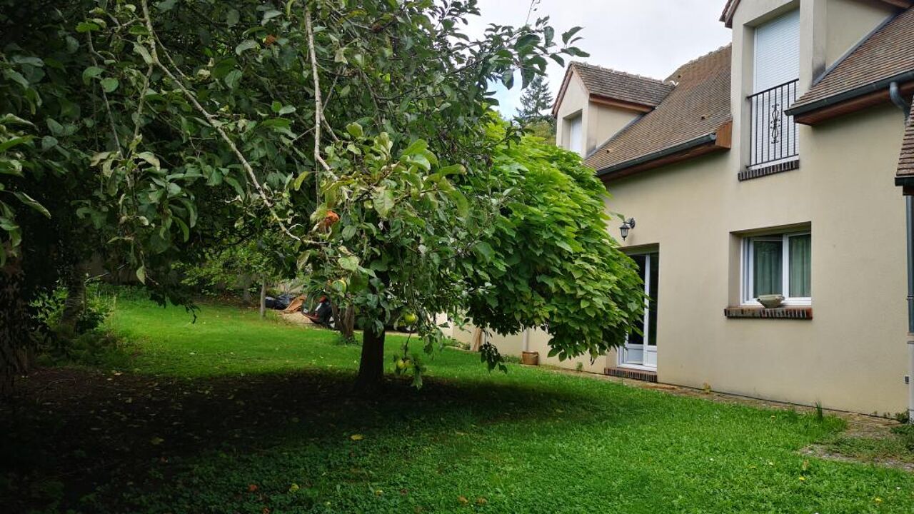 maison 5 pièces 153 m2 à louer à Saint-Piat (28130)