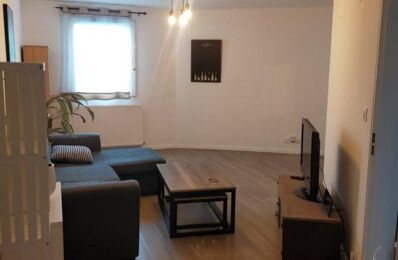 location appartement 750 € CC /mois à proximité de Le Cellier (44850)