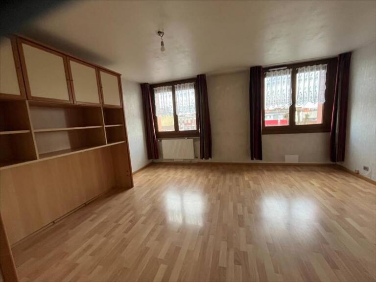 A VENDRE, RONCHIN, studio de 38m2, parking privé et cave — photo 1