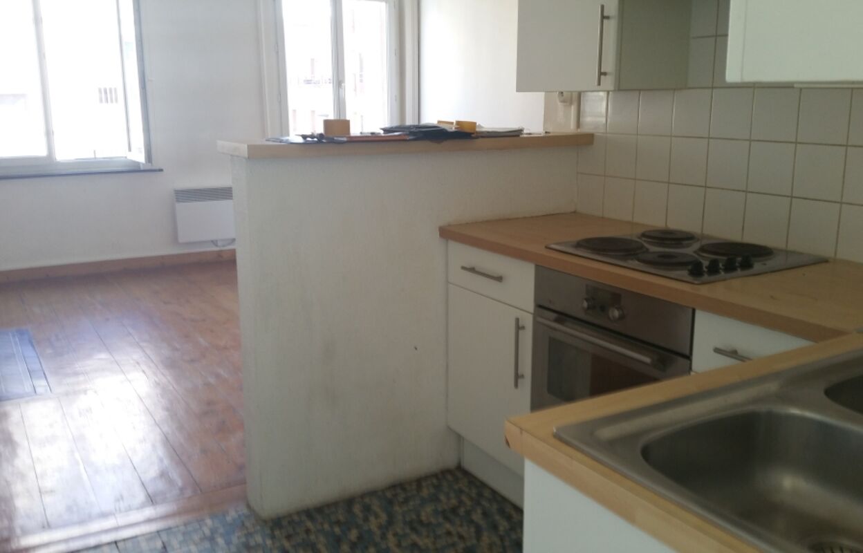 appartement 3 pièces 57 m2 à louer à Lille (59000)