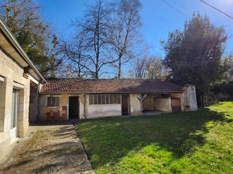 ROBERVAL (60) - Grange à aménager - 80m² — photo 1