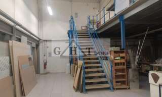 Local industriel  610 m² à vendre à Saint-Thibault-des-Vignes (77400)