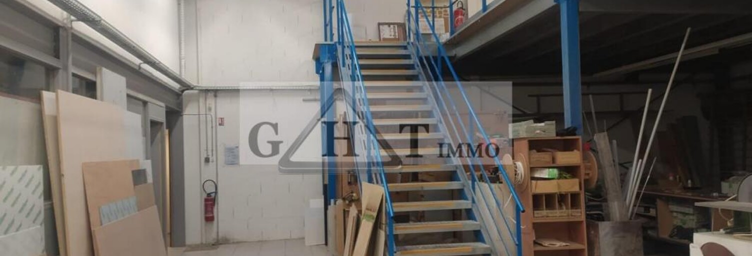 Local industriel  610 m² à vendre à Saint-Thibault-des-Vignes (77400)