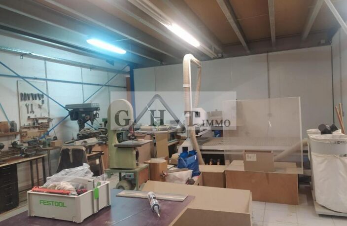 610 m² ENTREPOT BUREAUX A VENDRE A SAINT THIBAULT — photo 3