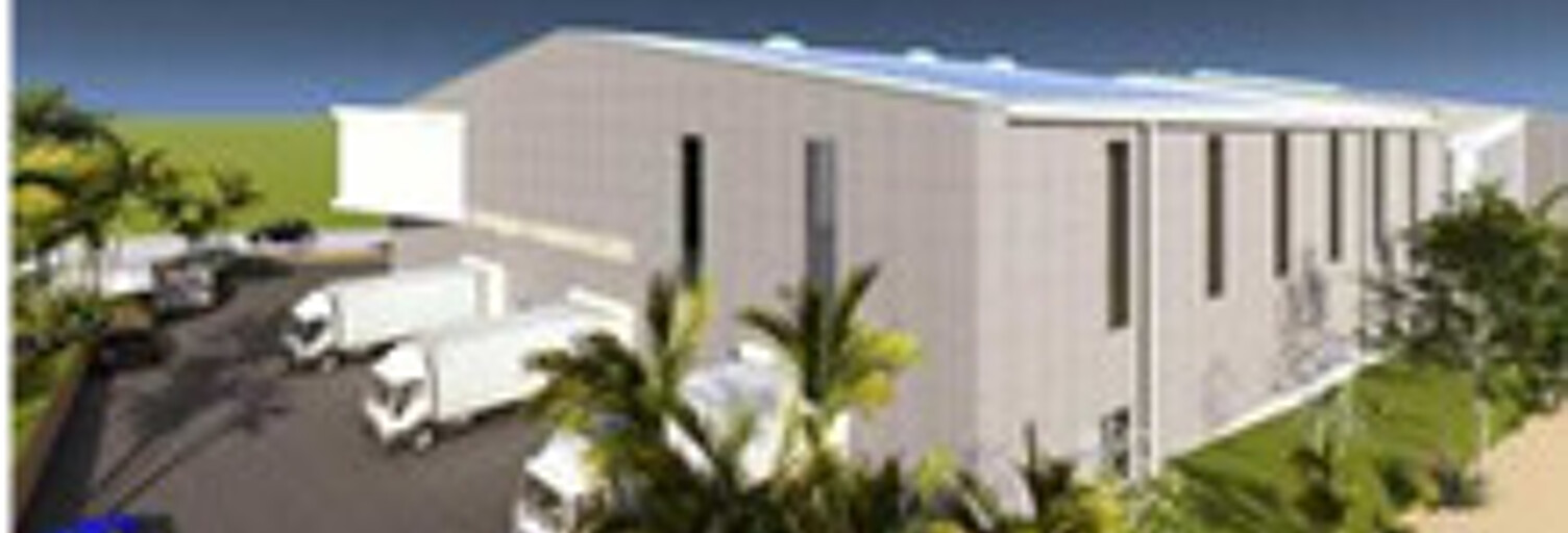 Local industriel  1388 m² à louer à Saint-Pierre (97410)