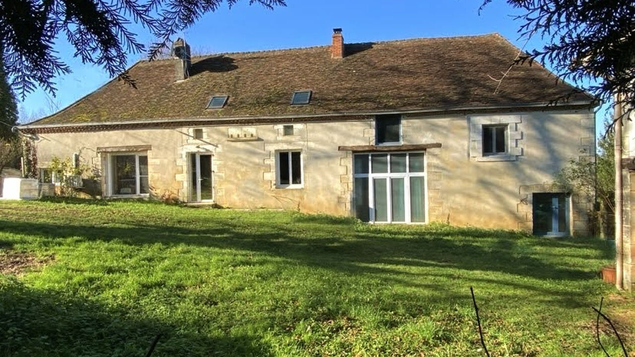 maison 8 pièces 225 m2 à vendre à Thiviers (24800)