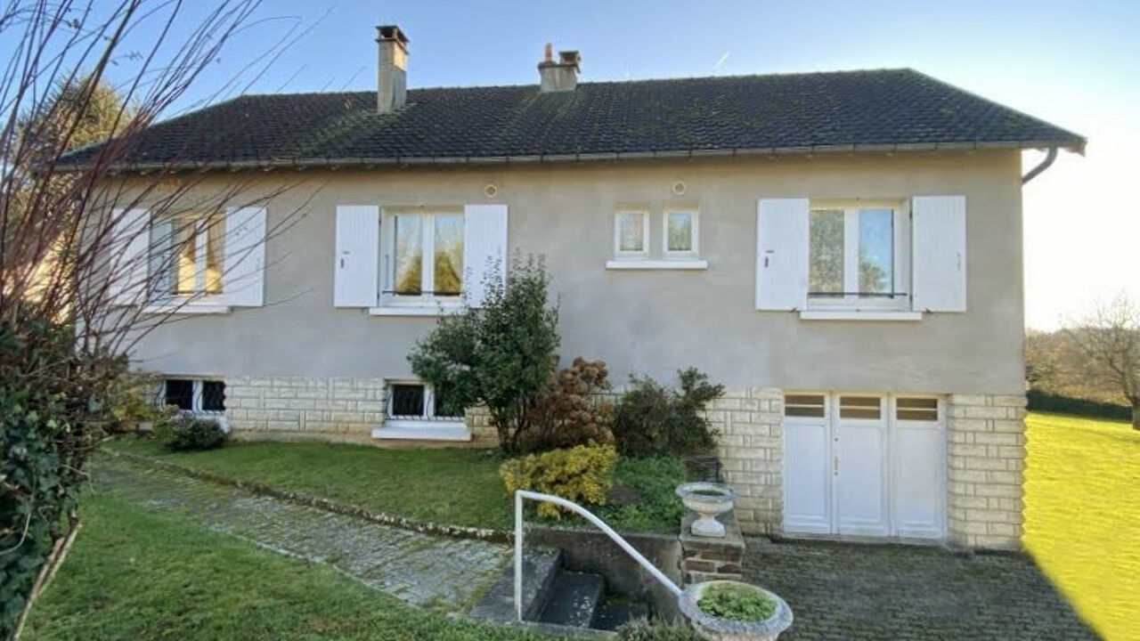 maison 8 pièces 155 m2 à vendre à Lanouaille (24270)