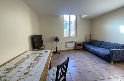 location appartement 600 € CC /mois à proximité de Cassis (13260)