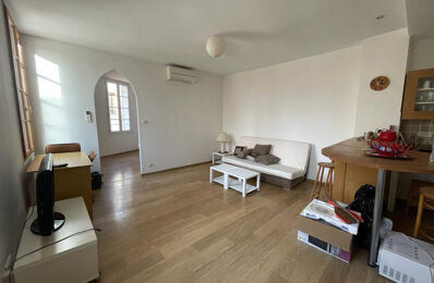 location appartement 1 000 € CC /mois à proximité de Les Pennes-Mirabeau (13170)