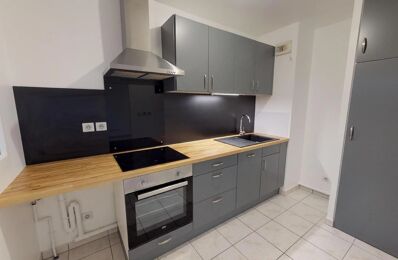 location appartement 650 € CC /mois à proximité de Luisant (28600)