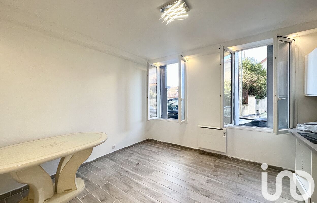 appartement 2 pièces 27 m2 à vendre à Noisy-le-Sec (93130)