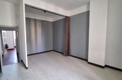 location appartement 532 € CC /mois à proximité de Méounes-Lès-Montrieux (83136)