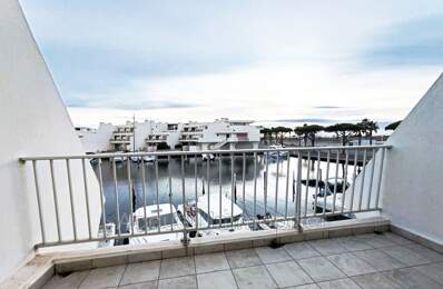Marina P4 individuelle avec vue latérale sur la mer, plein sud — photo du bien