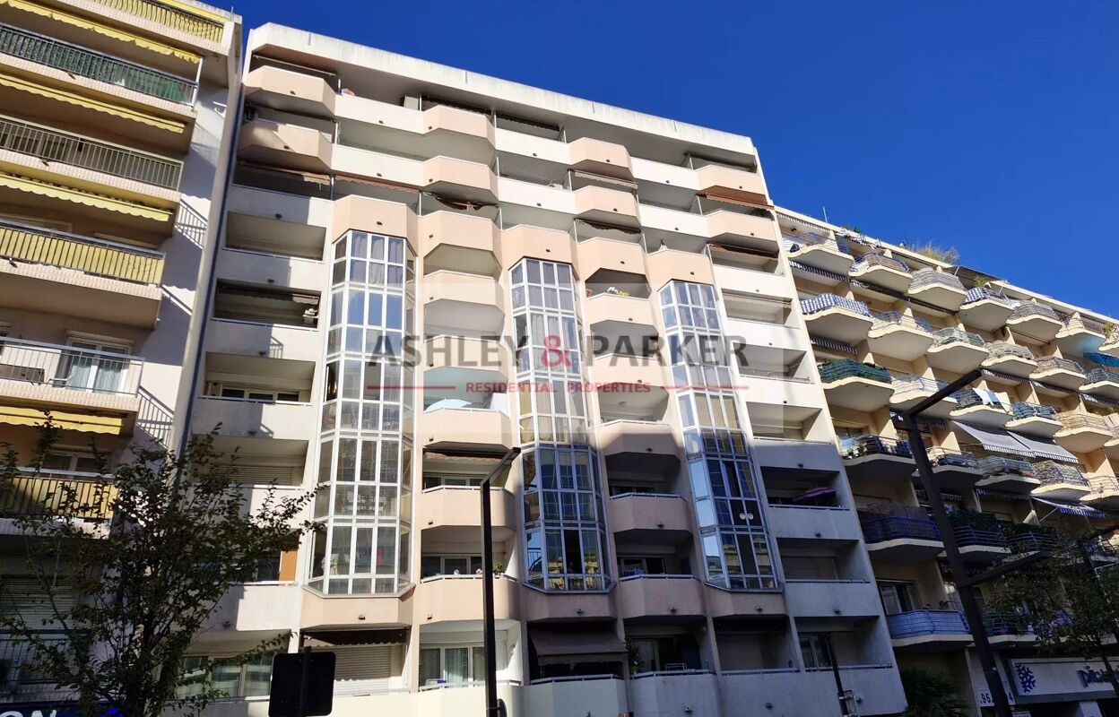 appartement 2 pièces 29 m2 à vendre à Nice (06000)