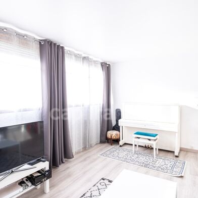 Appartement 4 pièces 322500 €