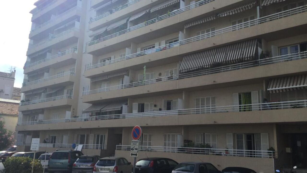 appartement 3 pièces 58 m2 à louer à Toulon (83000)