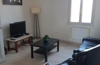 location appartement 900 € CC /mois à proximité de L'Isle-sur-la-Sorgue (84800)