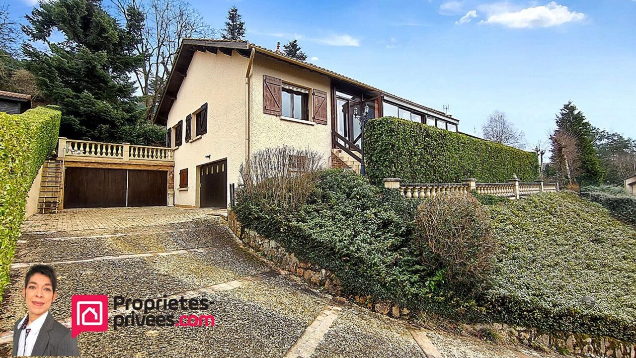 maison 8 pièces 174 m2 à vendre à Thizy-les-Bourgs (69240)