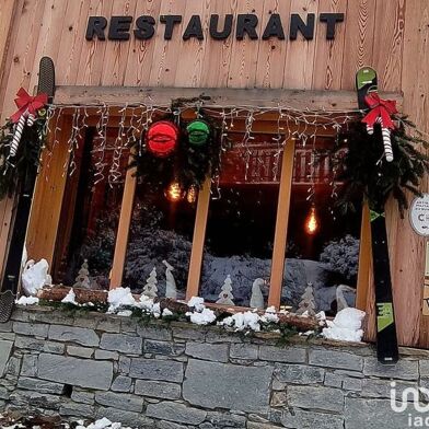 Commerce  240000 €